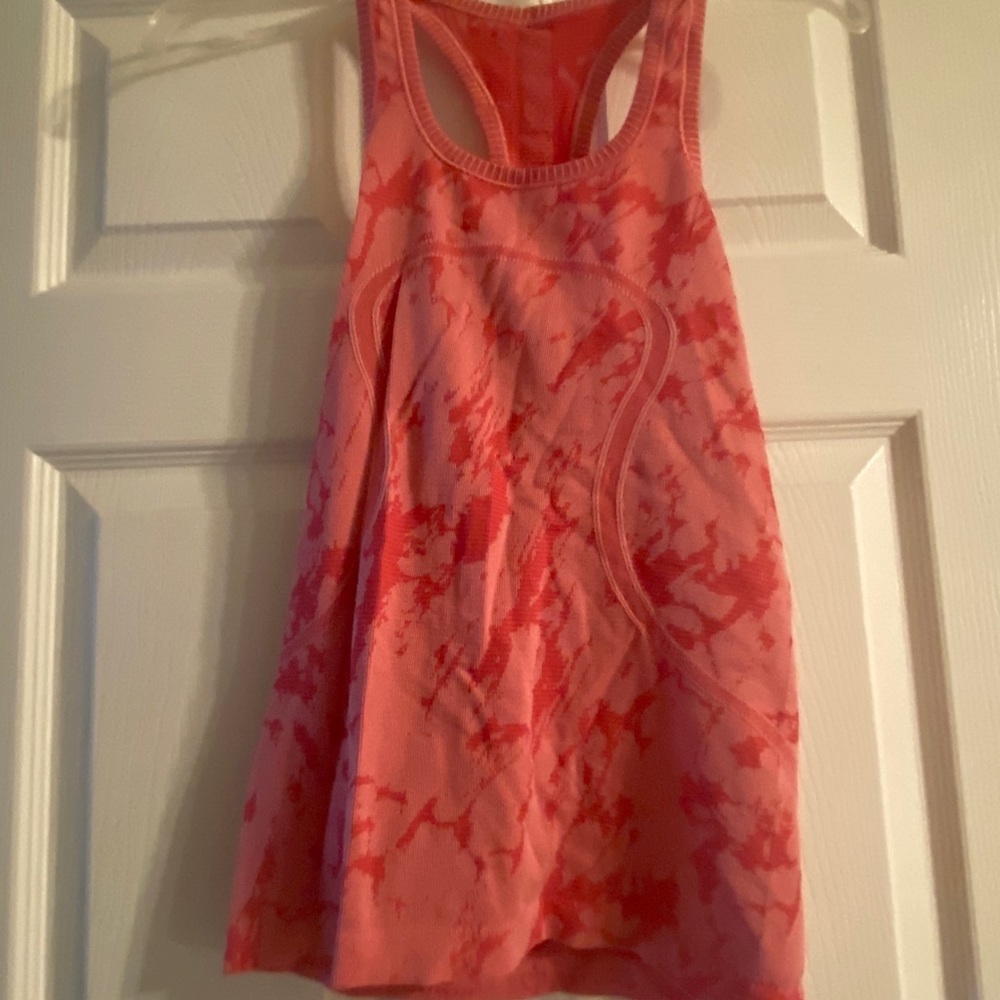 Lululemon swiftly tank